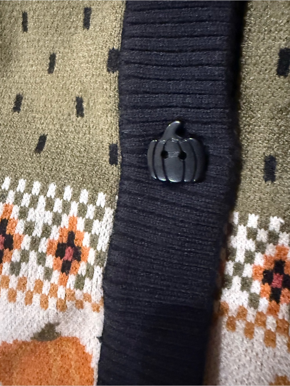 Hot Topic Black Olive Cat & Pumpkin Knit Cardigan - Picture 4 of 5